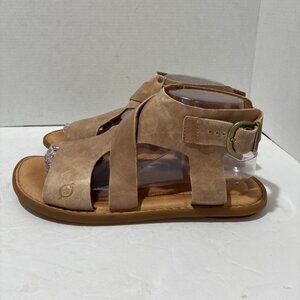 Born Marlowe leather gladiator Womens sandals natural or light brown size 9